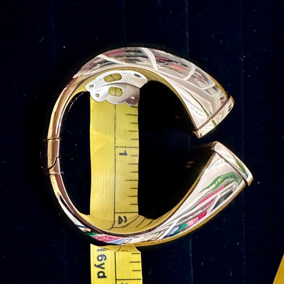 LOUIS Vuitton Gold Trunk Hinged Cuff Bracelet - Picture 5 of 10